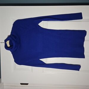 V28 Form-Fitting Turtle Neck Sweater - Royal Blue - Size XXL
